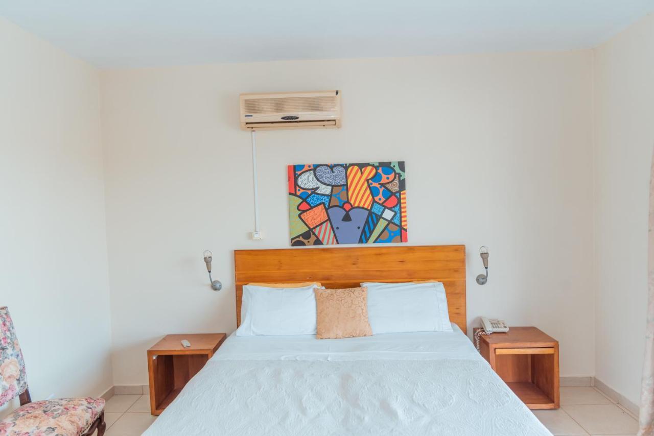 Casa Blanca Hotell Ciudad del Este Eksteriør bilde