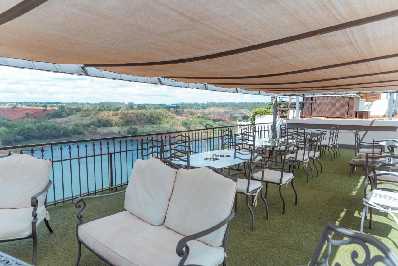 Casa Blanca Hotell Ciudad del Este Eksteriør bilde