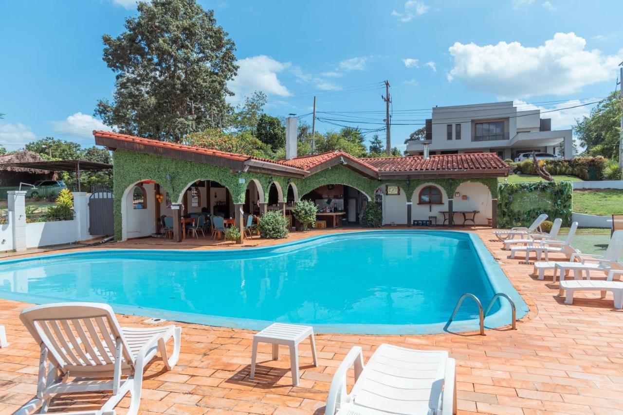 Casa Blanca Hotell Ciudad del Este Eksteriør bilde